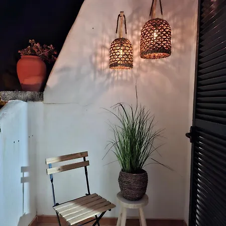 Con Vistas A La Piscina Апартаменты *